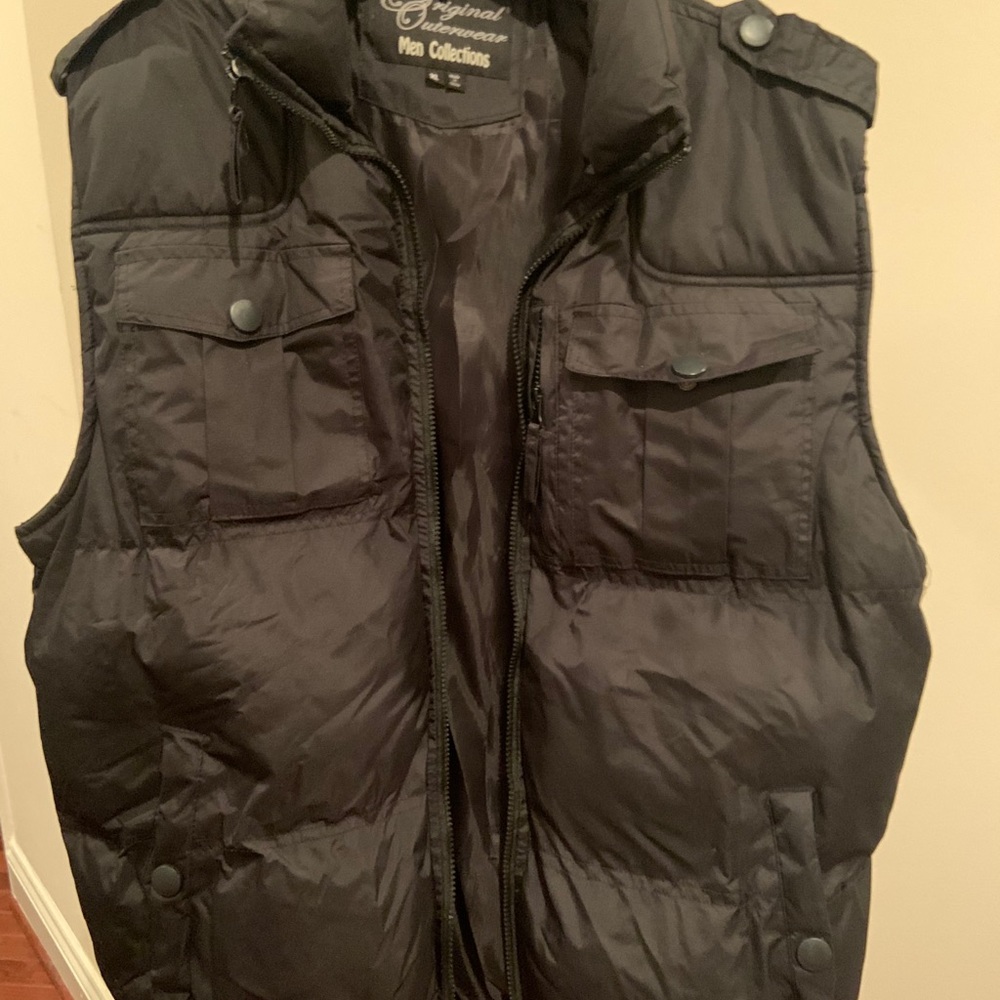 XL Men’s Vest